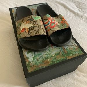 Gucci Slides/ Sandal